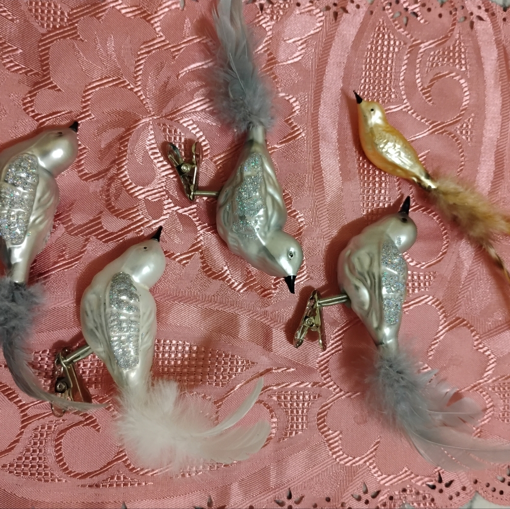 Vintage Glass Blown Glitter Clip-on Birds- Set of 5 - Picture 6 of 13